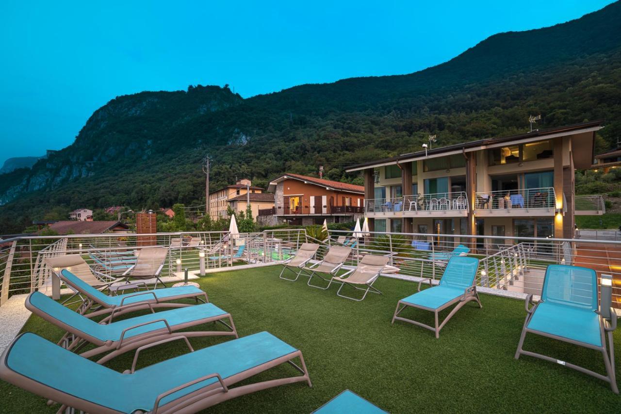 Bellagio Village- 4 Apartments By The Lake - Seasonal Warm Pool And Sauna Oliveto Lario Экстерьер фото
