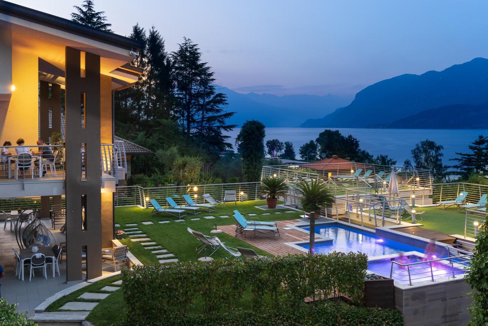 Bellagio Village- 4 Apartments By The Lake - Seasonal Warm Pool And Sauna Oliveto Lario Экстерьер фото
